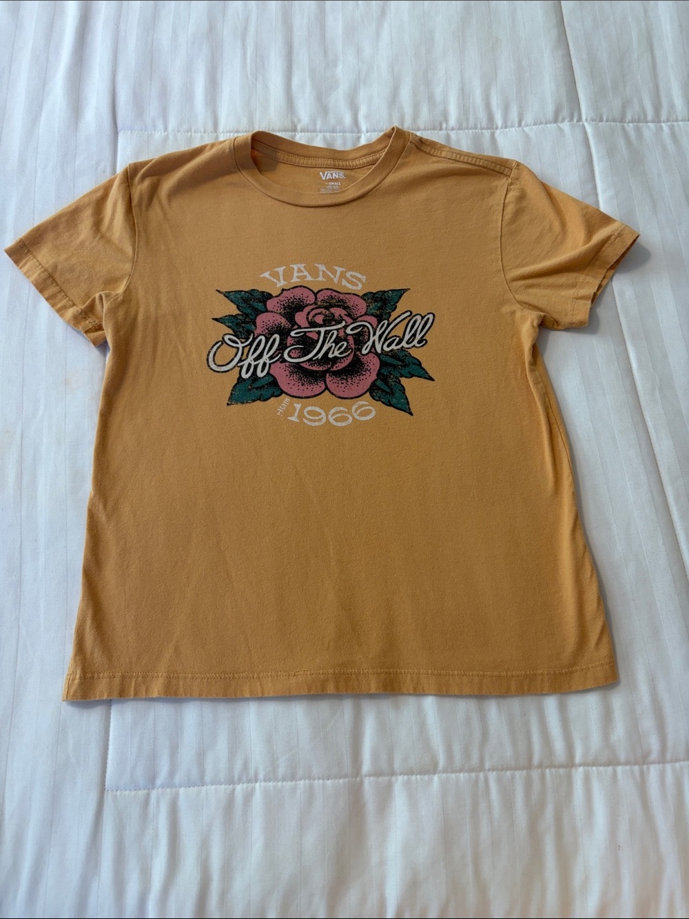 Vans Women's Mustard Yellow Floral 'Off The Wall' Graphic crop Tee